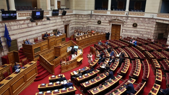 Ολομέλεια της Βουλής – Συζήτηση για Εξεταστική Επιτροπή ΟΠΕΚΕΠΕ