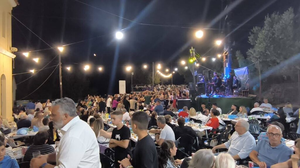 Πανηγύρι στο Ελληνικό Λακωνίας – Κουλέντια, με μουσική και χορό