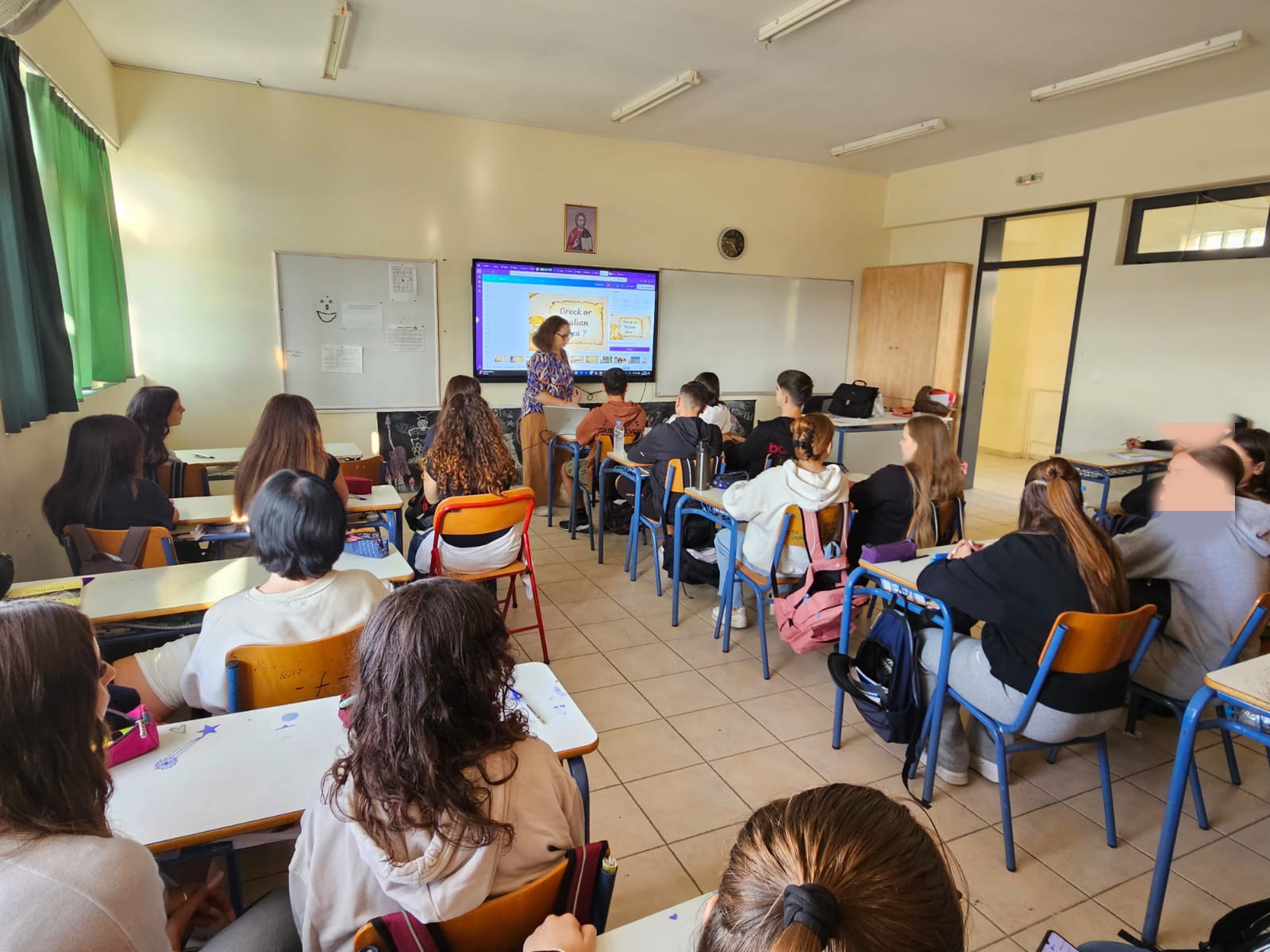 Μαθητές Σικελοί και Έλληνες μαθητές στο 1ο ΓΕΛ Κερατσινίου