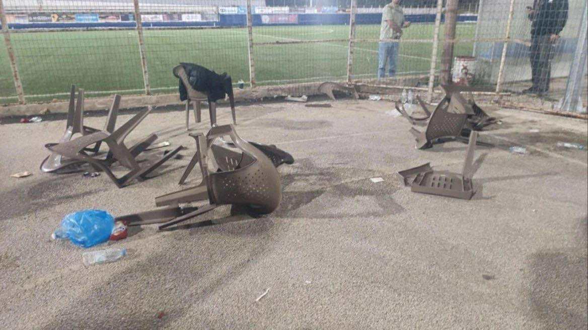 Επεισόδια στο Σαράβαλι – φίλαθλος με έμφραγμα στις εξέδρες