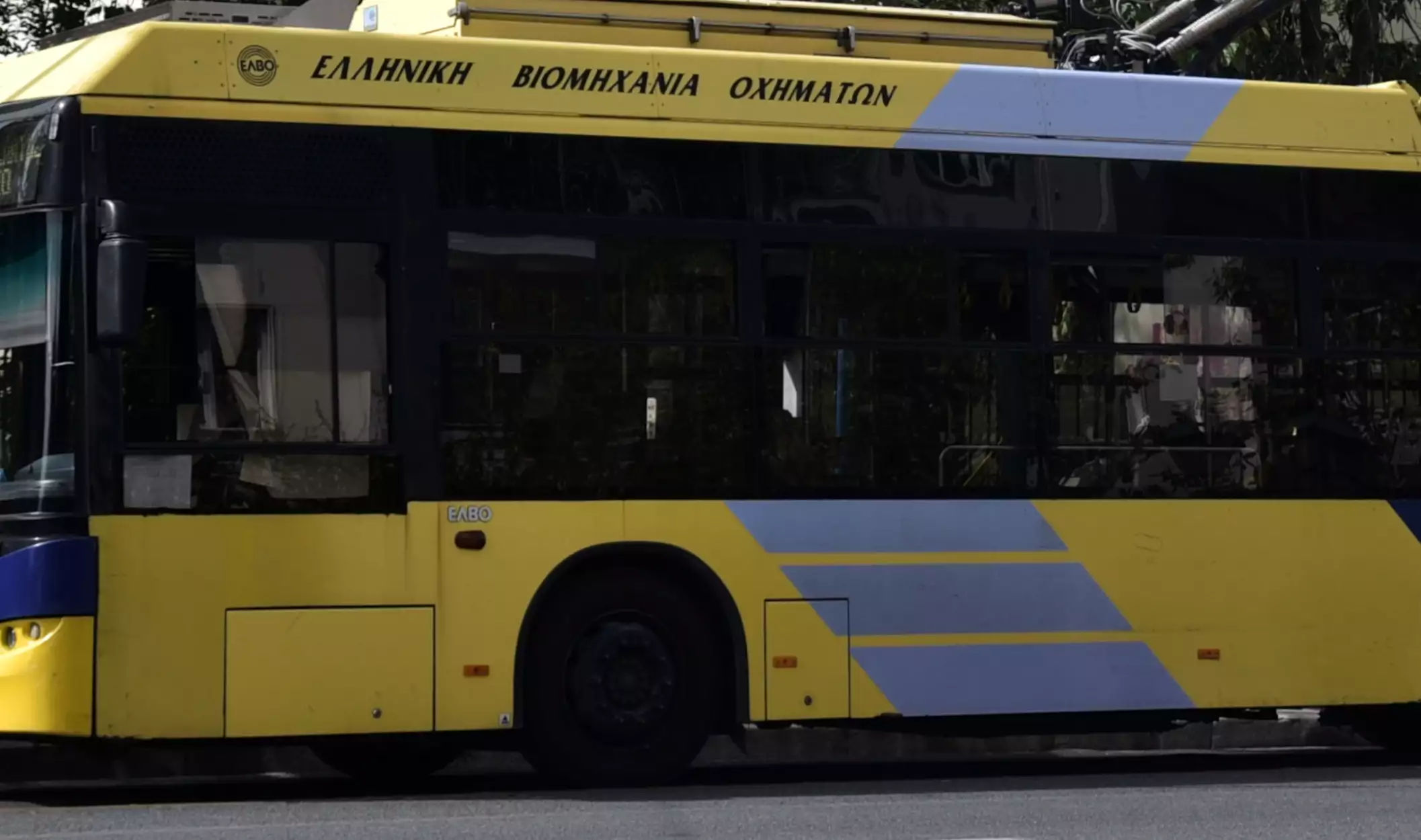 Τρόλεϊ στη Δραπετσώνα μετά από επεισόδιο οδηγού με επιβάτη
