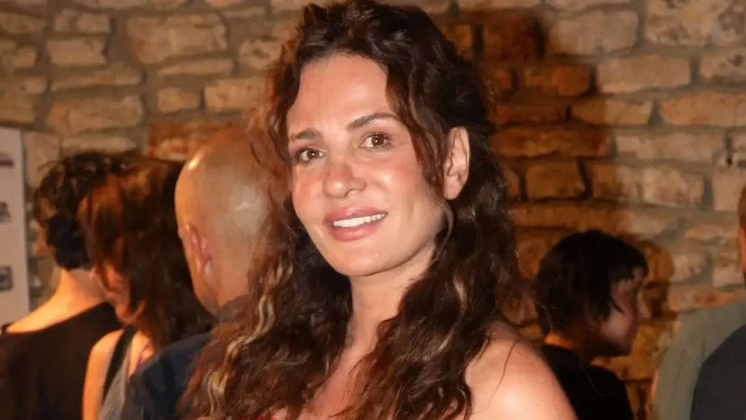 Σύλληψη Δήμητρας Ματσούκα στη Βουλιαγμένη