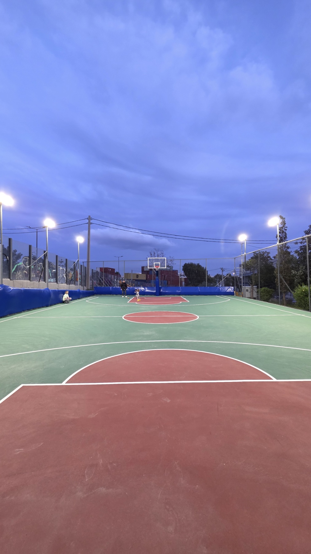 Ανακαινισμένο γήπεδο μπάσκετ στο Νέο Ικόνιο Περάματος