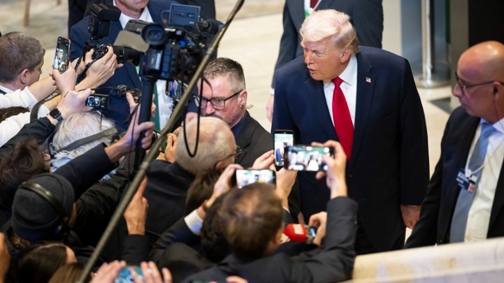 Τραμπ με Ζελένσκι στο Νταβός για το Συμβούλιο Ειρήνης