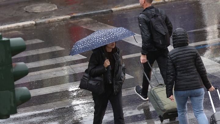 Κακοκαιρία στην Ελλάδα με έντονες βροχές και καταιγίδες