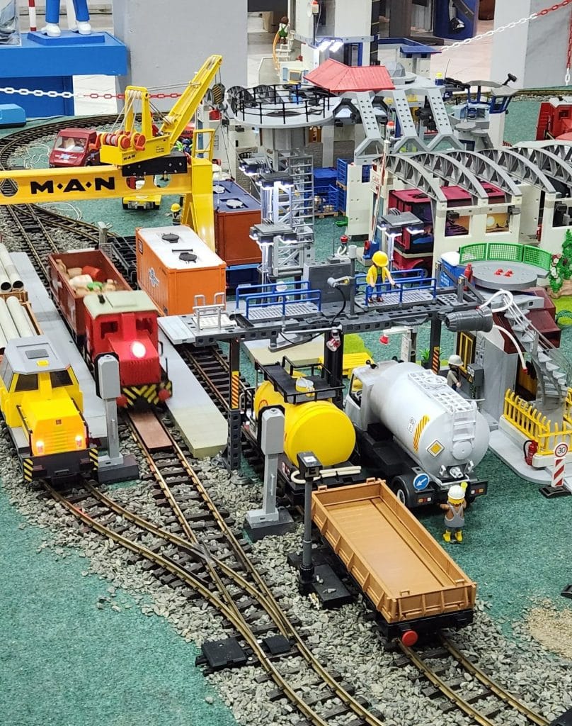 Έκθεση Playmobil στη Νίκαια στο Πολιτιστικό Κέντρο Μάνος Λοΐζος