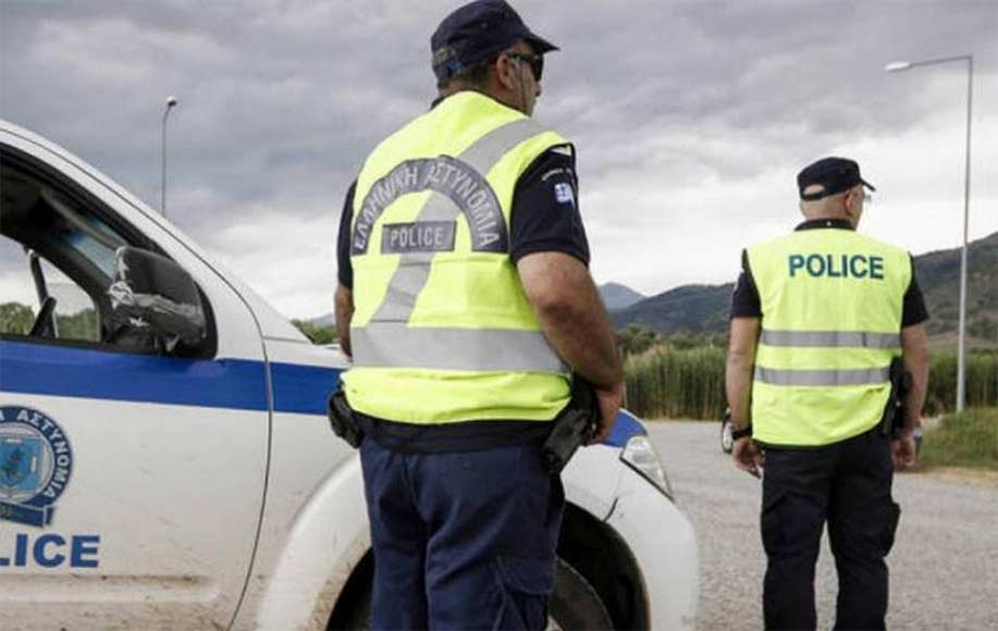 έλεγχοι Τροχαίας σε εθνική οδό ενόψει Αποκριών και Καθαράς Δευτέρας