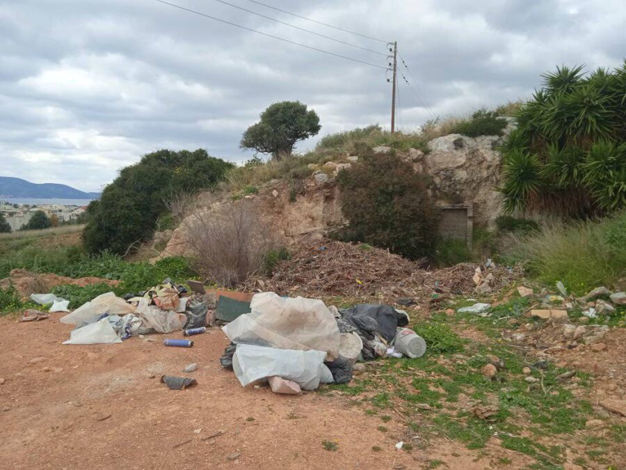 Σαλαμίνα Τσάμι γερμανικό καταφύγιο μπάζα σκουπίδια