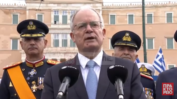 πρόεδρος δημοκρατίας σαρδάμ 1981