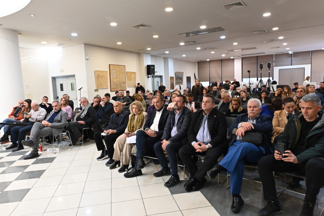 Συνεδρίαση Περιφερειακού Συμβουλίου Αττικής στο Δημαρχείο Νίκαιας