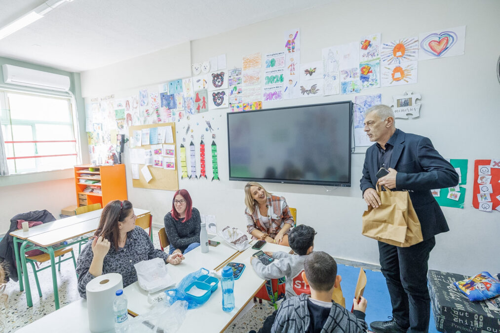 Πειραιάς Ειδικά Σχολεία Πάσχα δώρα μαθητές