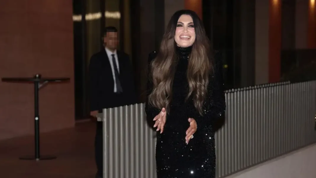 Γκιλφόιλ γήπεδο μπάσκετ Κολωνάκι πρεσβευτική κατοικία