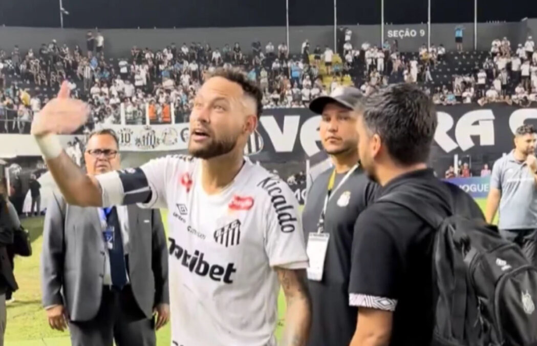neymar-15426-1200x772 Νεϊμάρ επεισόδιο με οπαδό Σάντος