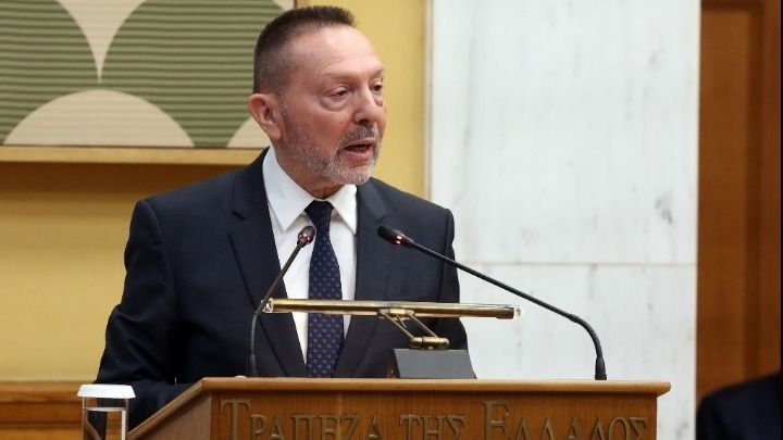 πρωτογενές πλεόνασμα 2025 Στουρνάρας