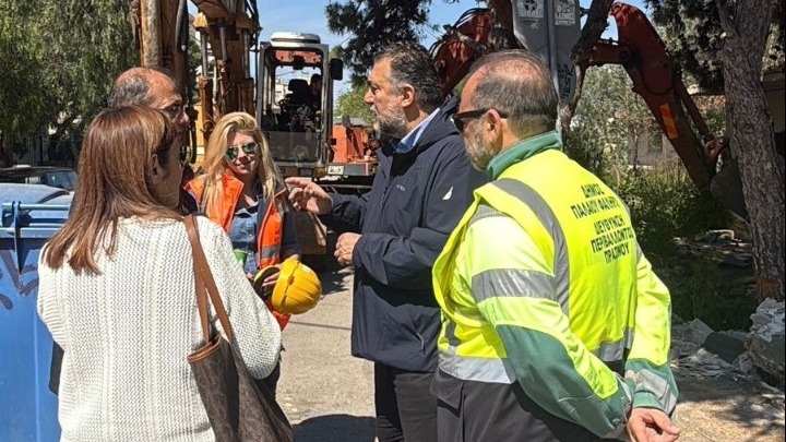 αυθαίρετα Ρέμα Πικροδάφνης Παλαιό Φάληρο
